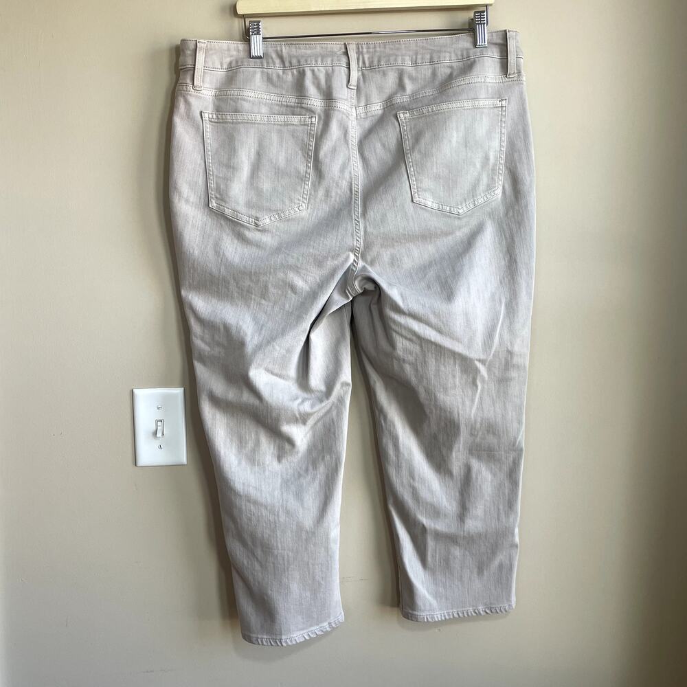 Chico's so slimming girlfriend slim leg crop beige jeans women's size 16 cotton - Picture 7 of 8